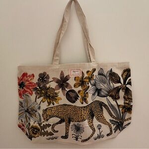 Sexane X Inoui Editions limited-edition tote